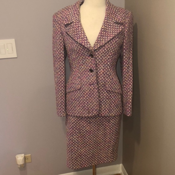 Escada Jackets & Blazers - ESCADA EUC WORN ONCE MARGARETHA LEY PINK SUIT